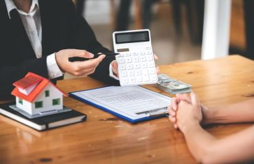 Tudo o que você precisa saber antes de comprar um imóvel com dívidas para o seu projeto imobiliário