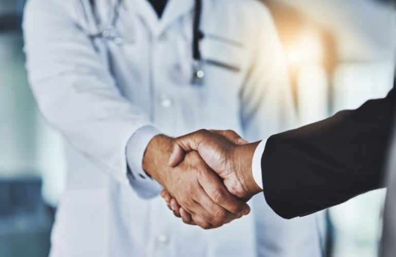 Contratação de médicos por meio de SCP: os riscos fiscais que podem comprometer a estratégia empresarial